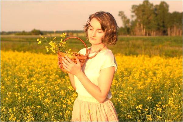 夢到了自己餵小孩吃奶有何寓意_周公解夢官網