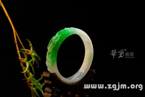 Dream of jadeite jade bracelet