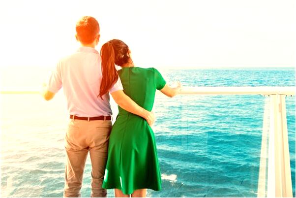 夢到了大浪沖走老公啥意思_周公解夢官網