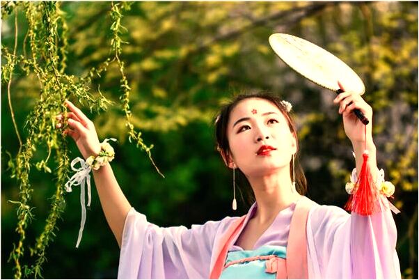 夢見媽媽數錢什麼寓意_周公解夢官網