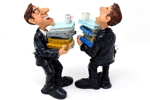 夢到稅務人員有什麼意思嗎_周公解夢