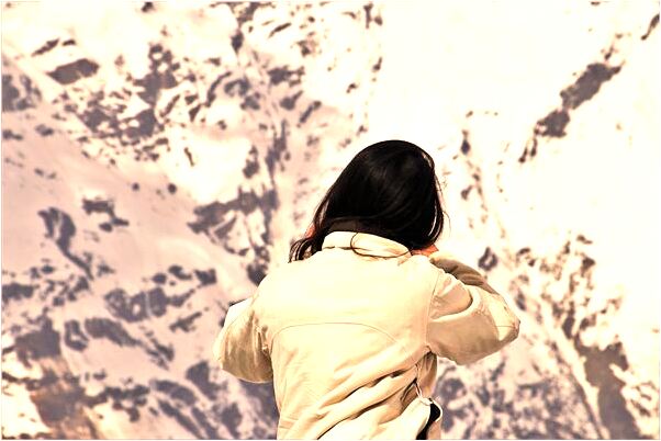 夢到了頭髮長到腳跟有什麼說法_周公解夢官網