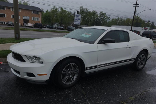 夢到了看車有何寓意_周公解夢