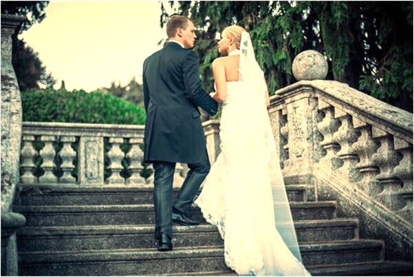 夢到了自己跟朋友沒穿鞋在跑會是什麼預兆_周公解夢官網