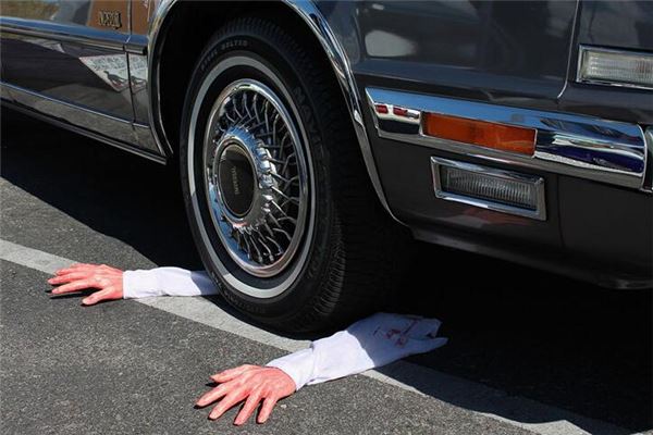 夢到了開車撞死人意味著什麼_周公解夢