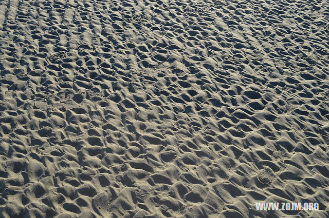 夢見車被偷了又找到了_周公解夢夢到車被偷了又找到了是什麼意思_做夢夢見車被偷了又找到了好不好_周公解夢官網