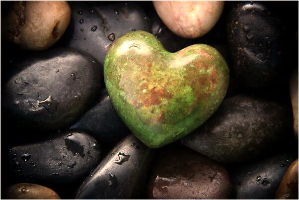 夢到了海嘯朋友暗戀的代表著什麼_周公解夢官網