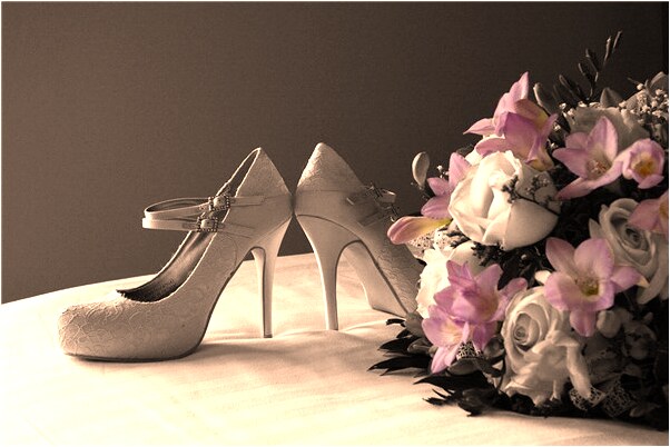 夢到了山體被強大洪水沖跨有什麼意思嗎_周公解夢官網