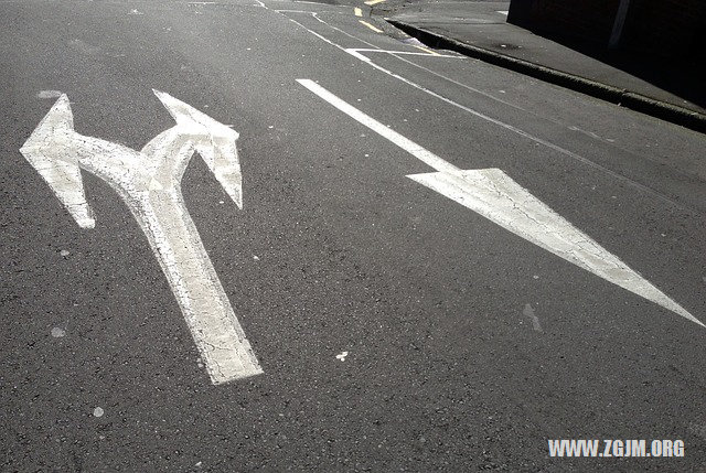 夢見屋頂塌了_周公解夢夢到屋頂塌了是什麼意思_做夢夢見屋頂塌了好不好_周公解夢官網