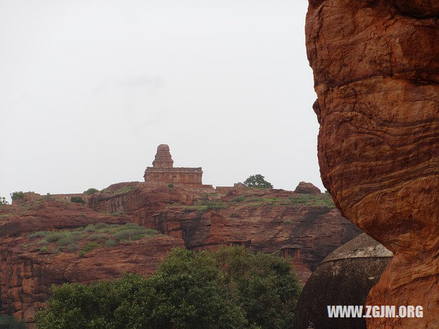 夢見母親得癌症_周公解夢夢到母親得癌症是什麼意思_做夢夢見母親得癌症好不好_周公解夢官網