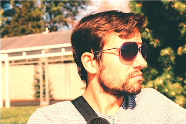 夢見在荒路上挑撿砍柴刀有什麼意思_周公解夢官網