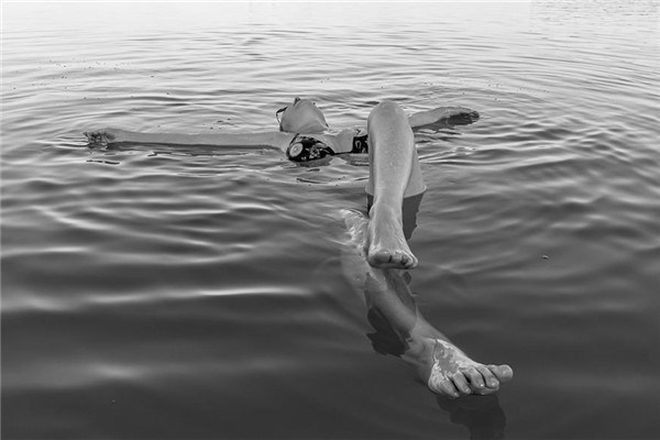 夢到了河裡有屍體意味著什麼_周公解夢