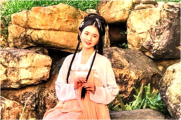 夢見蘋果被咬壞了裡面有蛆有什麼含義_周公解夢官網