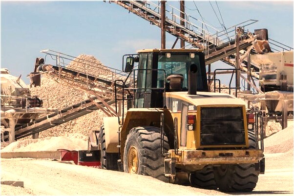 夢到了手拿礦泉水是什麼啟示_周公解夢官網