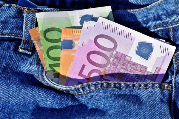 夢見被搶錢是什麼意思_周公解夢