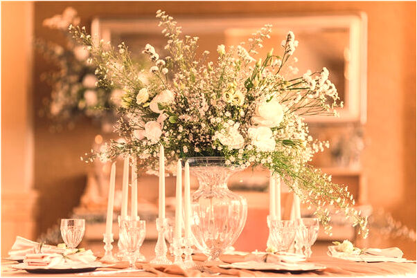 夢到美女問自己年齡代表什麼_周公解夢官網