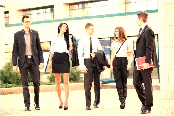 夢到了和上司一同坐車是啥意思_周公解夢官網