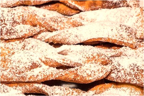 夢到了跟前男朋友睡一張床是什麼預兆_周公解夢官網