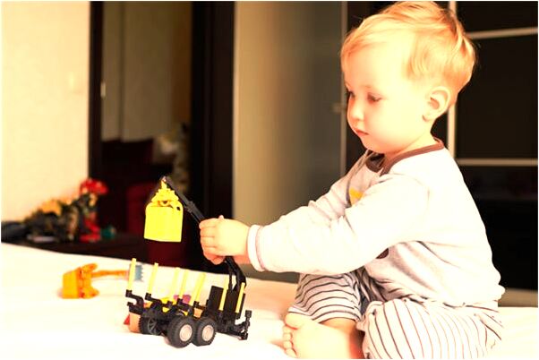 夢見兄弟被人用剪刀殺是好是壞_周公解夢官網