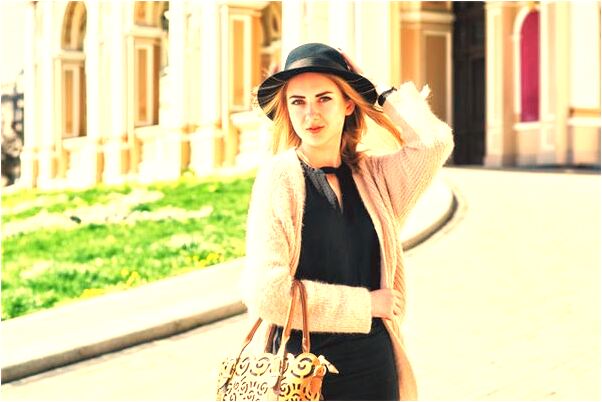 夢到爬上船預示了什麼_周公解夢官網