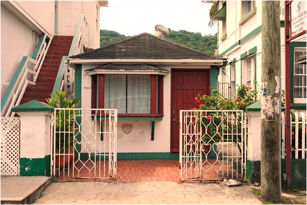 夢到了下雨大水的預兆_周公解夢官網