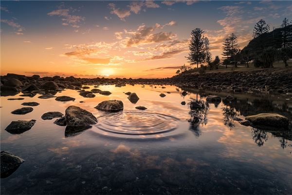 夢到水沒了怎麼樣_周公解夢
