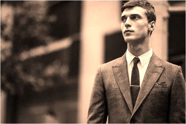 夢到了在夢裡愛上別人會有什麼預兆_周公解夢官網