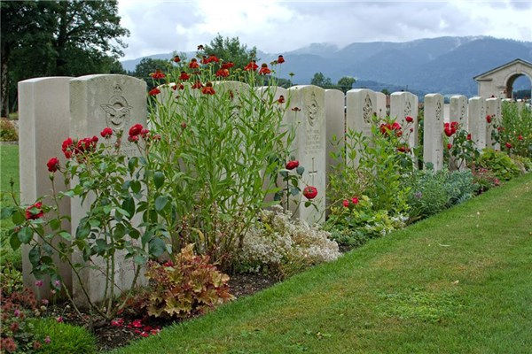 夢到了修建墳墓是什麼意思_周公解夢