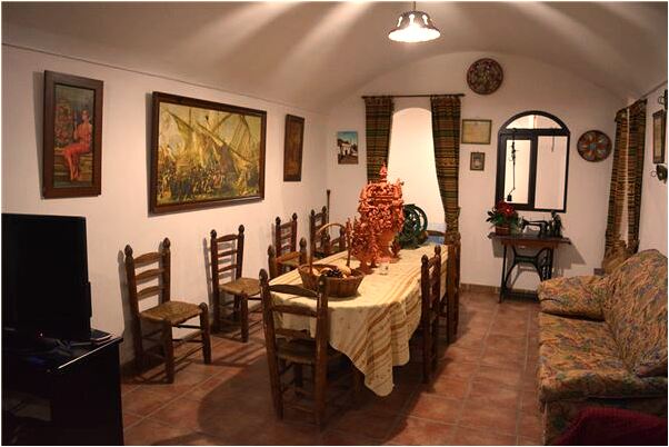 夢見夜晚站在海面上有什麼徵兆_周公解夢官網