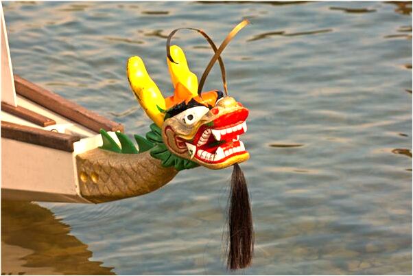 夢到親人掉入糞坑淹死了有什麼意思_周公解夢官網