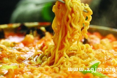 Dream of eating instant noodles instant noodles