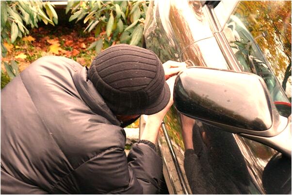 夢見逝去的人是什麼預兆_周公解夢官網