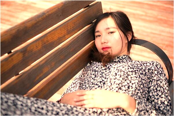 夢到了水裡游魚有什麼意思_周公解夢官網