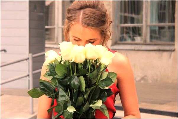 夢到老婆買銀首飾演被騙有何寓意_周公解夢官網