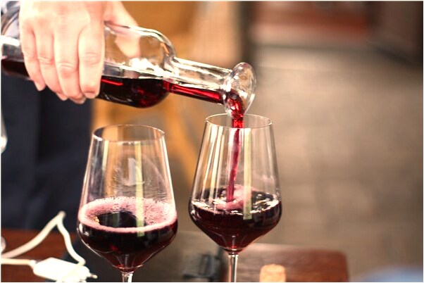 夢見自己吃雞腿是凶兆還是吉兆_周公解夢官網