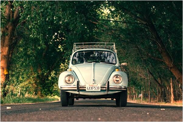 夢到死黨站在路邊傻笑什麼預兆_周公解夢官網