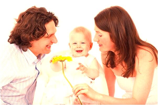 夢見看到貨車翻水裡了是什麼啟示_周公解夢官網