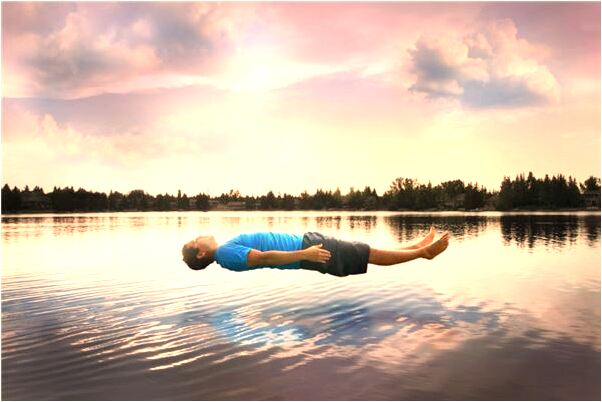 夢到了瞌睡撞車代表著什麼_周公解夢官網