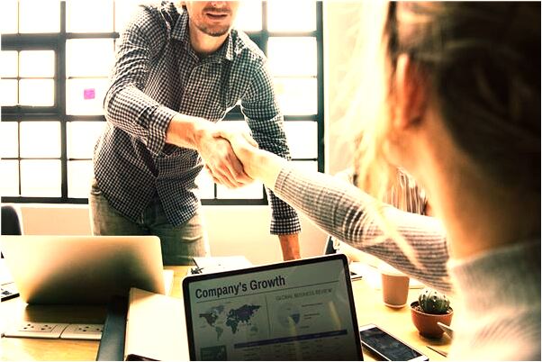 夢到我在火車道上走怎么說_周公解夢官網