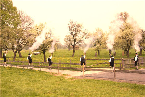 夢見手上扎針有兩個出血了好不好_周公解夢官網