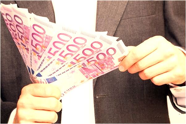 夢到高中女同學與我被死怎么樣_周公解夢官網