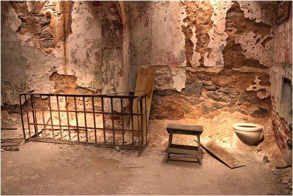 夢到與朋友並肩作戰啥意思_周公解夢官網