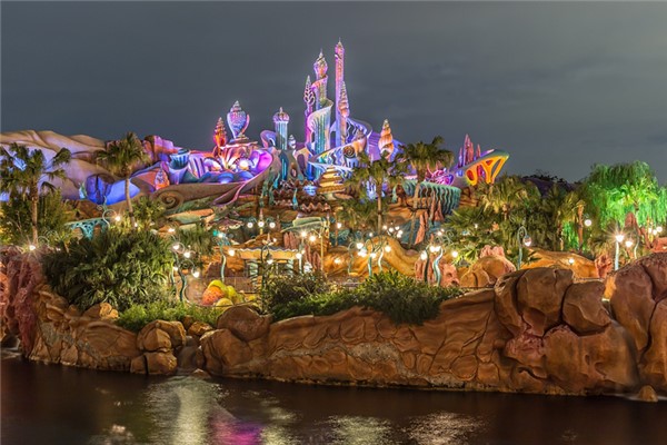 夢見去迪士尼是啥預兆_周公解夢