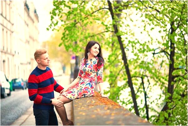 夢到了親人在背後捉弄我是什麼徵兆_周公解夢官網