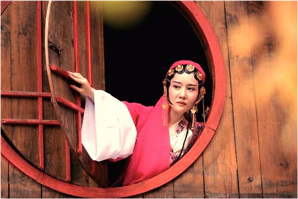 夢到了兩條灰色的蛇有什麼寓意嗎_周公解夢官網