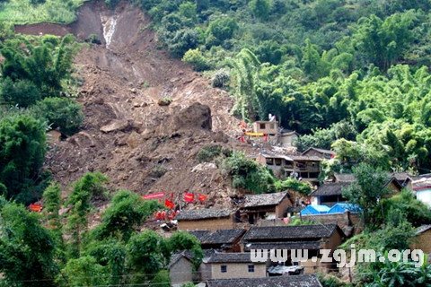 Dream of landslides