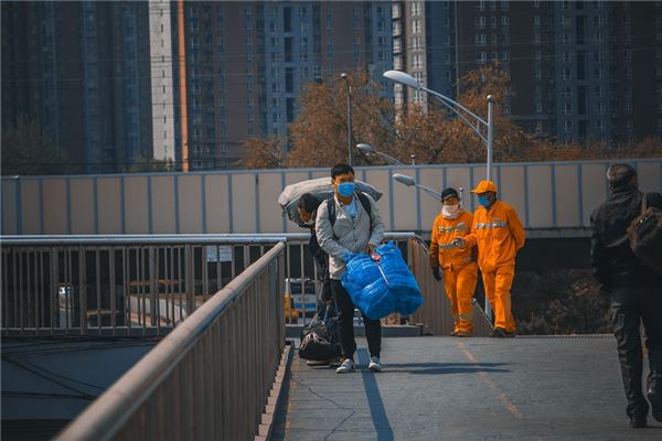 夢見自己出去打工有什麼徵兆_周公解夢