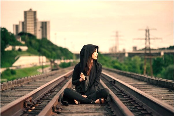 夢見和親人走泥巴路代表著什麼？_周公解夢官網