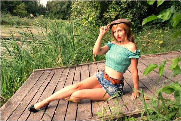 夢到我仰望一顆葉寬高大的樹會怎么樣_周公解夢官網