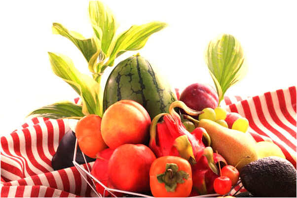 夢到在車庫碰了車會是什麼預兆_周公解夢官網